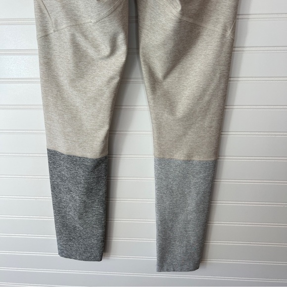 Outdoor Voices Size S 7/8 Dipped Legging Oatmeal Dove Ash Sz Small. - Picture 7 of 8